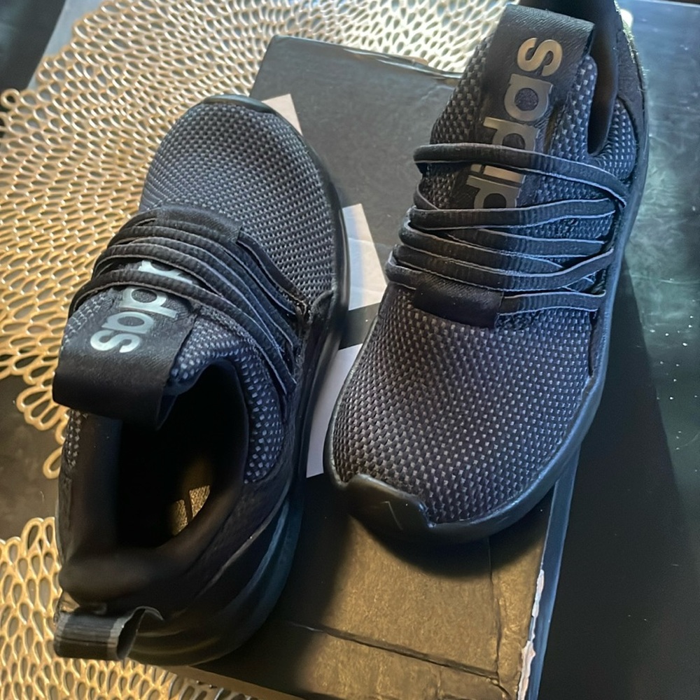 Boys Adidas lite Racer adapt 7.0 sneakers, never worn, size 13 black.